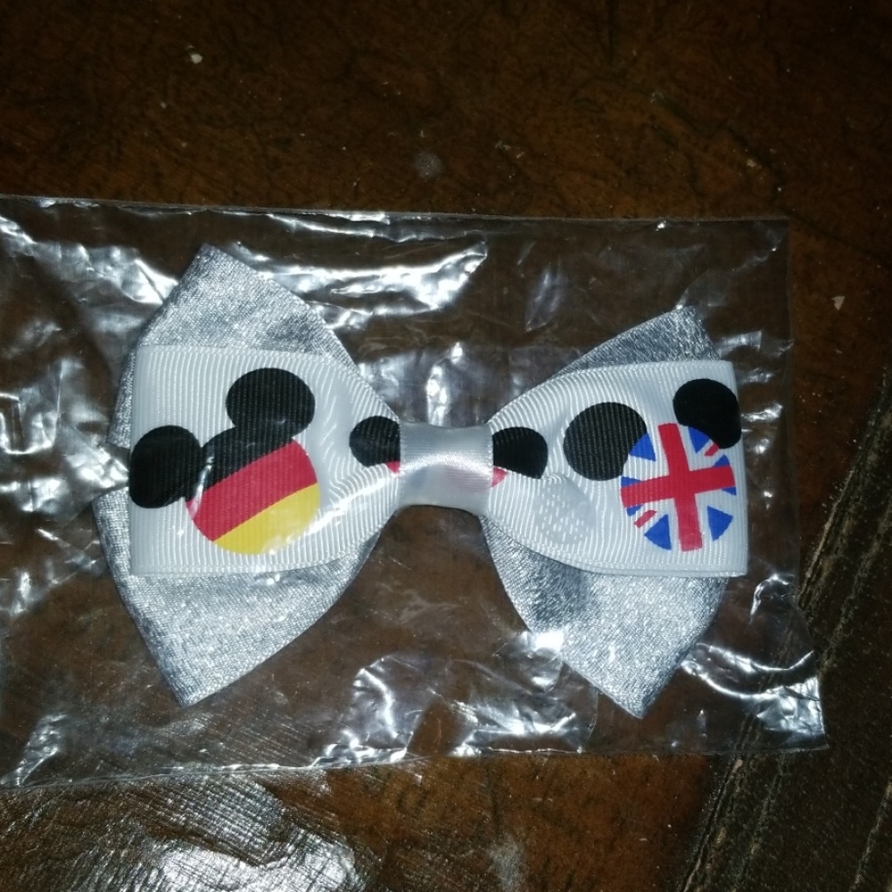 EPCOT hairbow!
